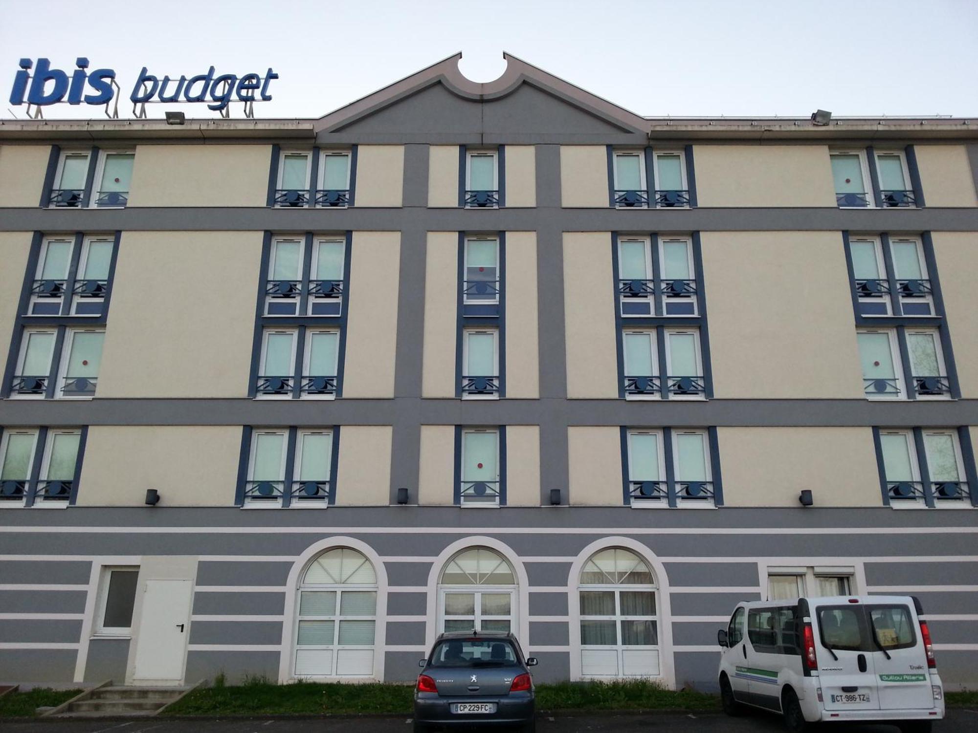 Hotel Ibis Budget Nantes Ouest Atlantis Couëron Exterior foto