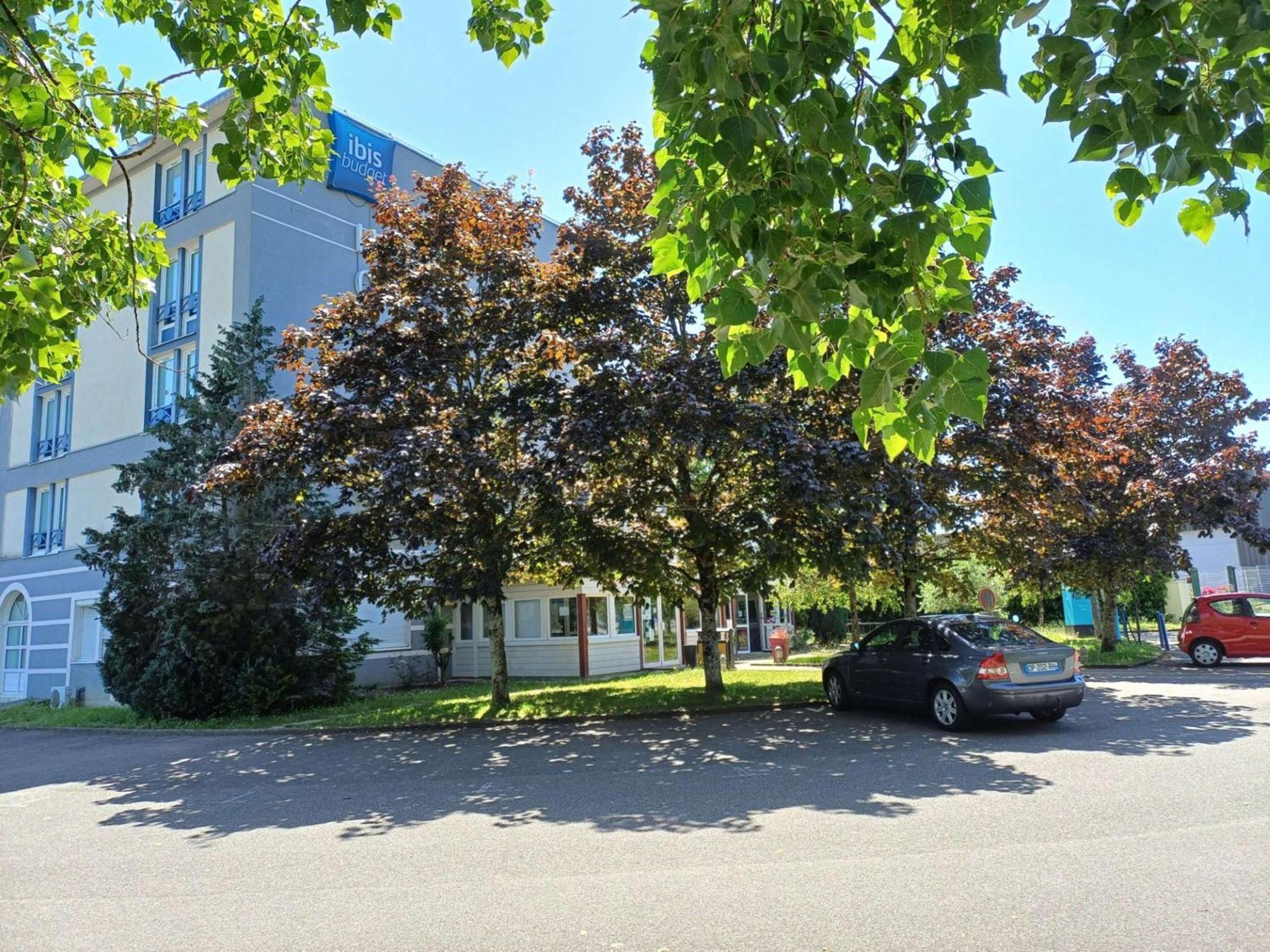 Hotel Ibis Budget Nantes Ouest Atlantis Couëron Exterior foto